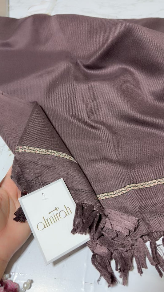 Almirah gents wool  shawl code c
