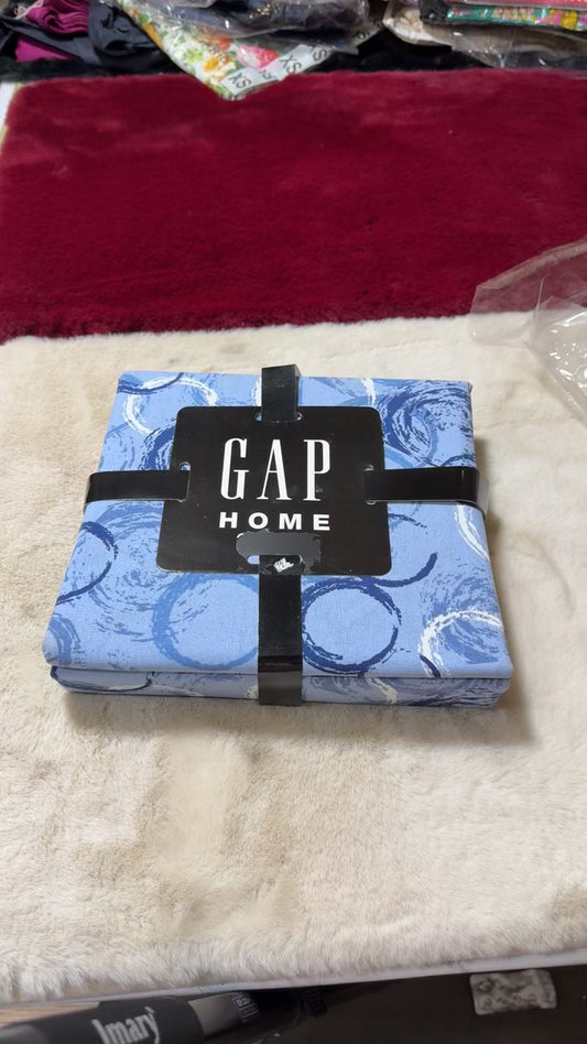 Gap home single bed sheet with one pillow covers