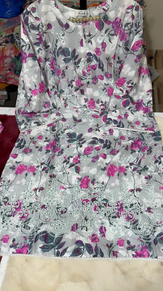 Embroided lawn 2pc stitched