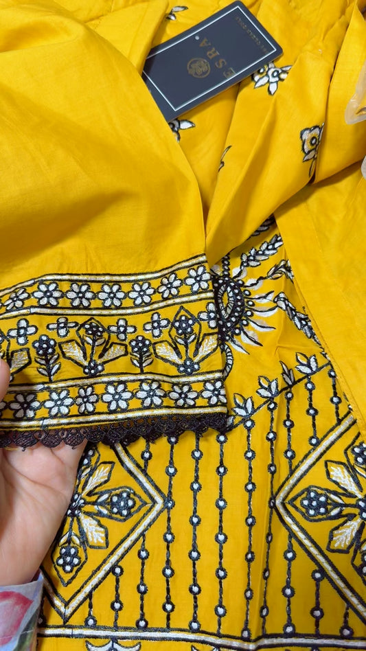 Stitched embroided lawn shirt (size mentioned in video)