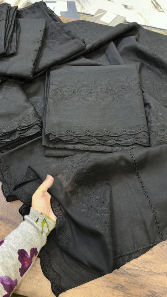 Lawn embroided chadar black clearance sale