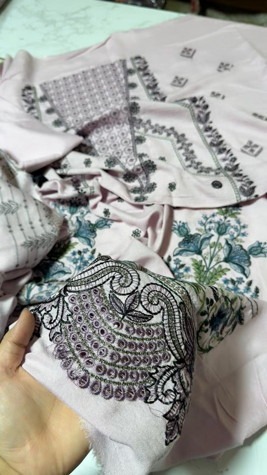 Nureh luxury embroided winter 3pc