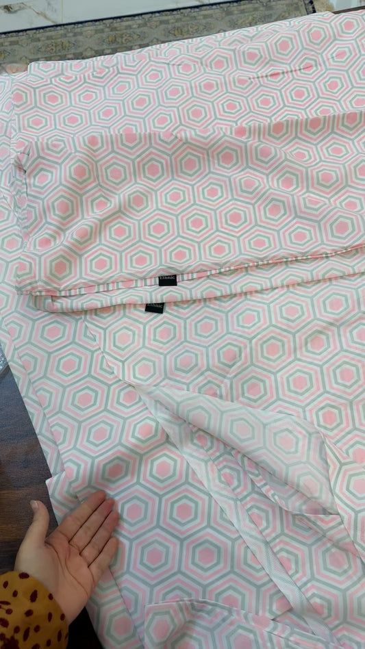 Ethnic king size bed sheet with 2 pillow covers