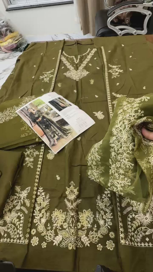 Faiza faisal luxury embroidered winter khadar 3pc