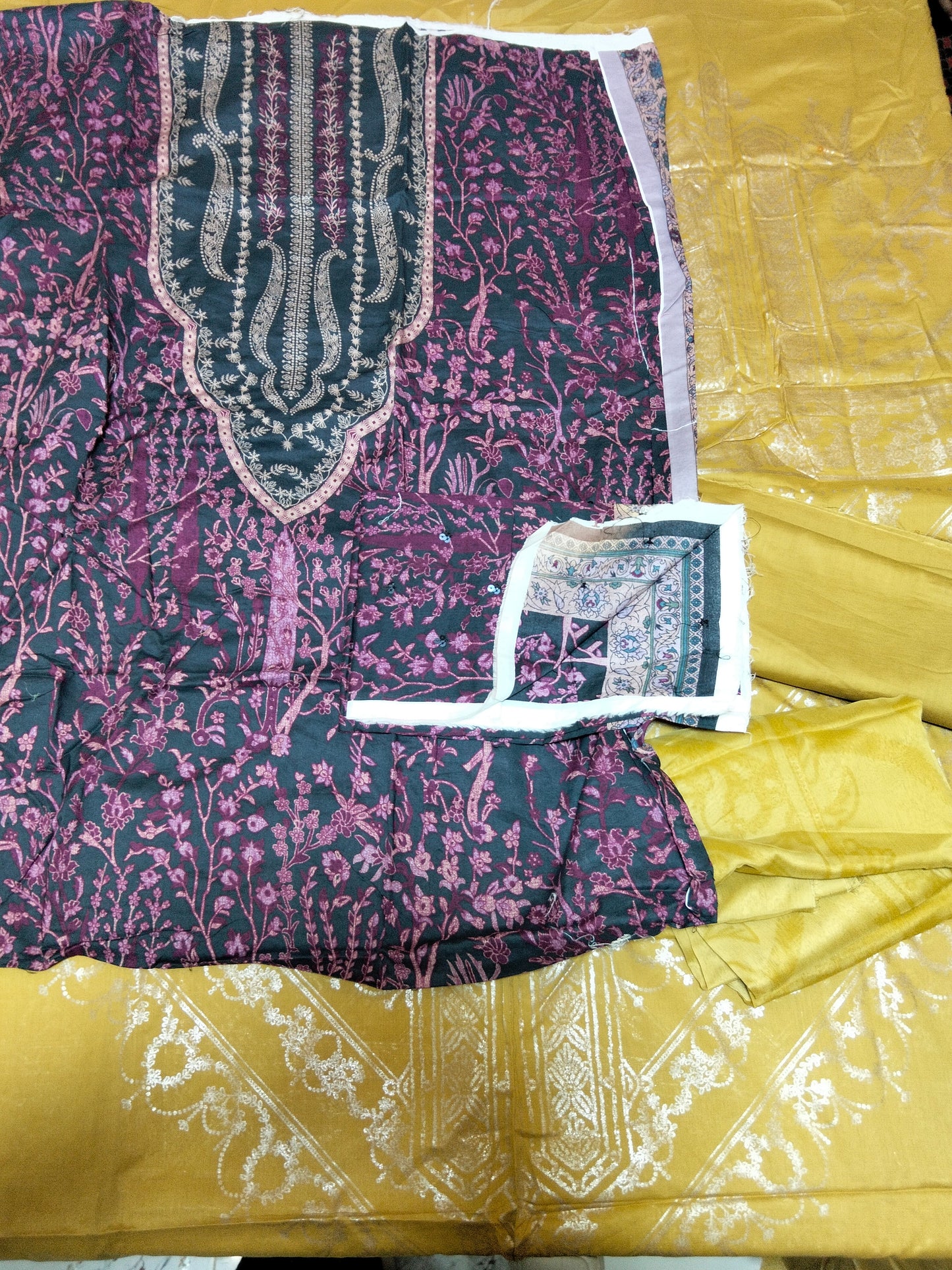 Sale Block printed lawn 3Pc+ J.shirt  fabric