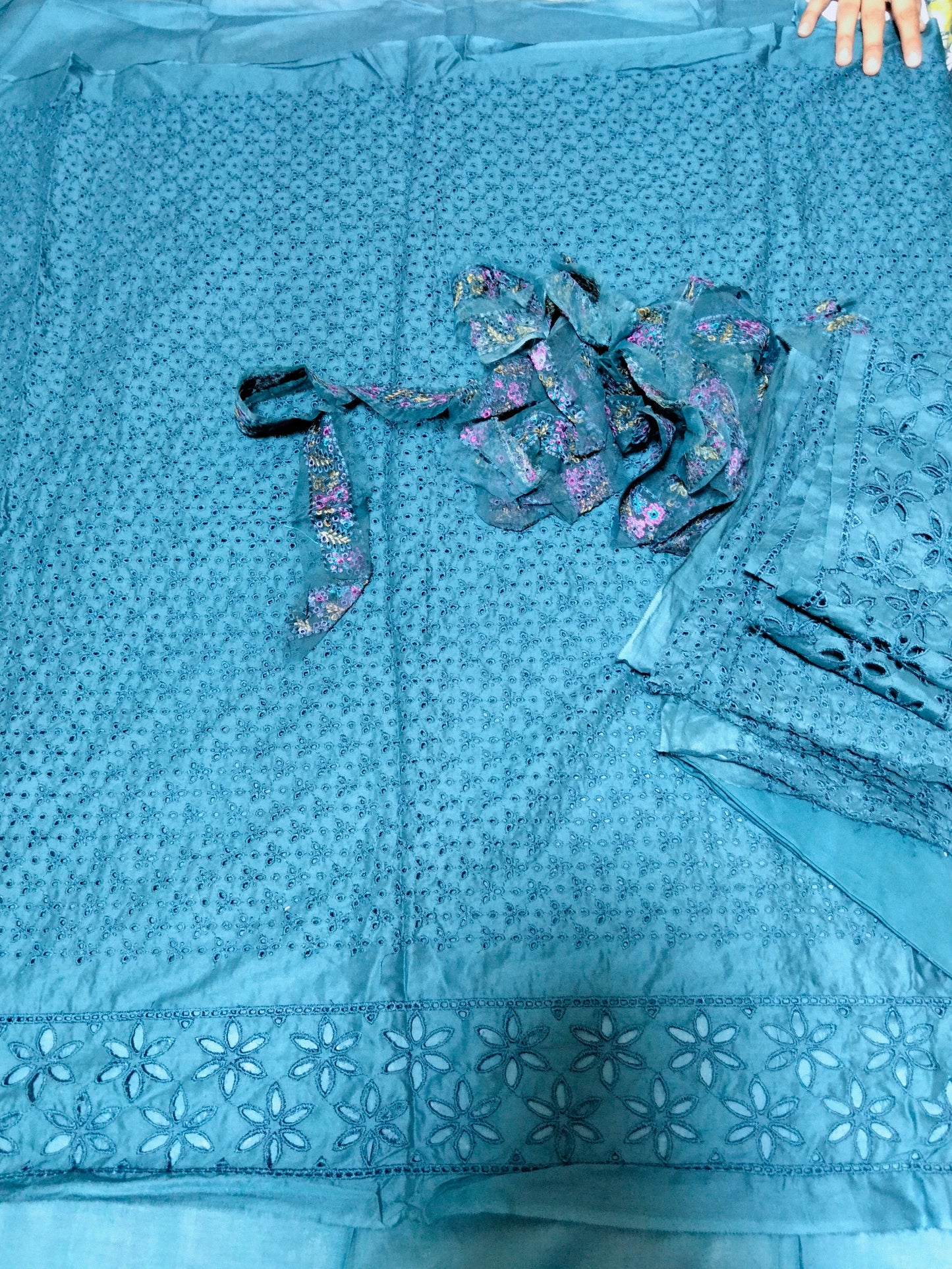 Sale Adan Libas  embroided 3pc with plain trouser and embroided patches
