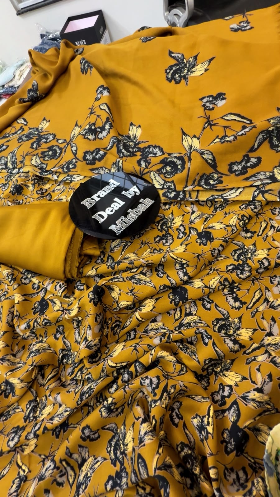 Marina 3pc with printed light weight wool shawl