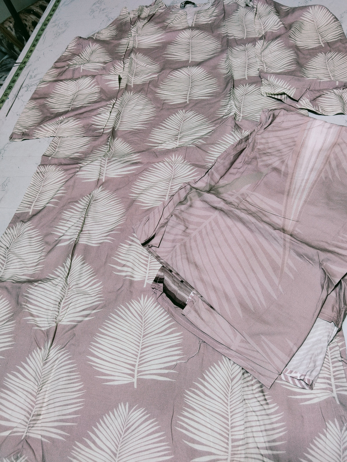 Sale sapphire orignal printed linen 2pc stitch shirt and dupatta (Ch. 20)(Length. 45)