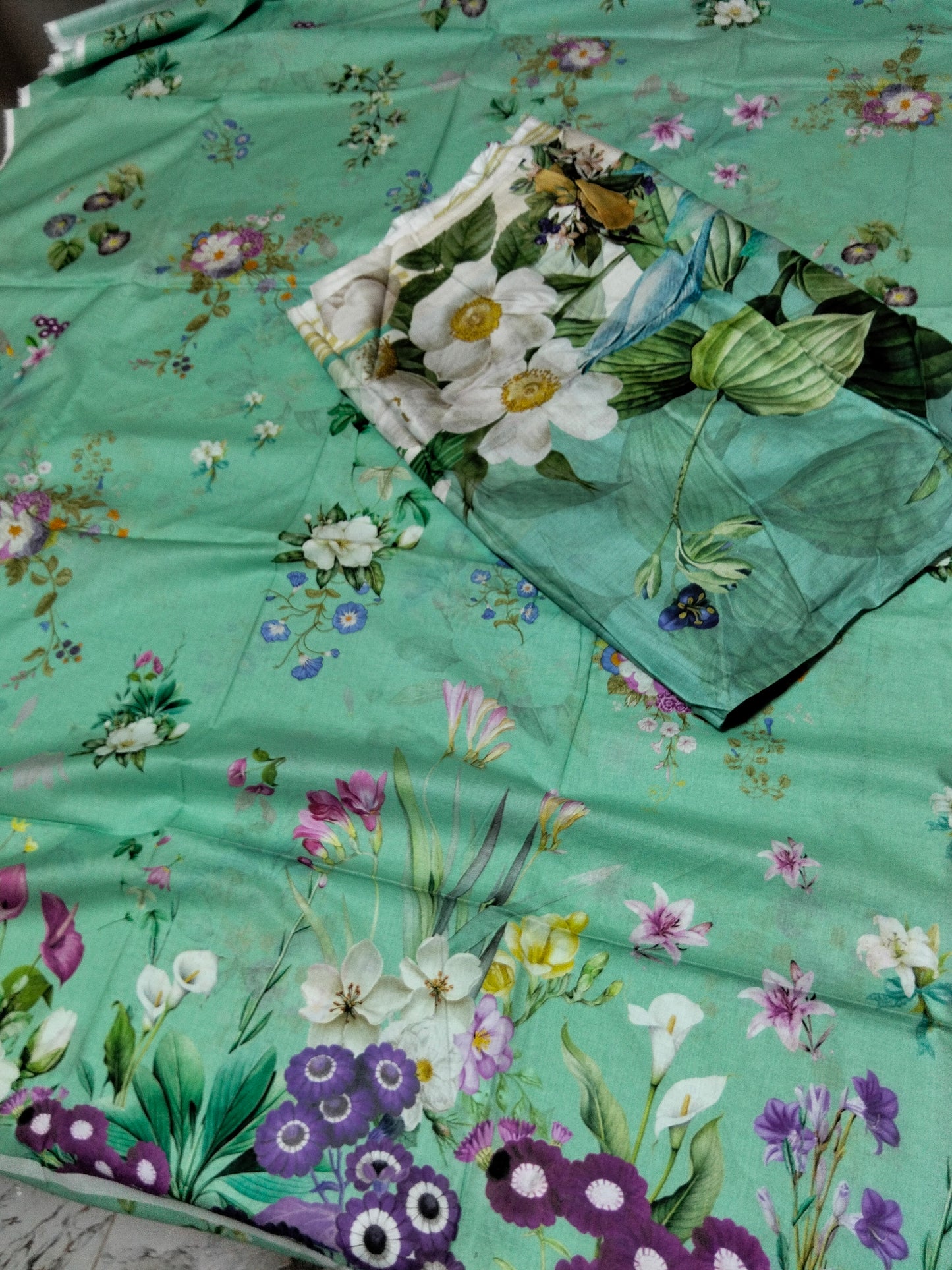 Sale Elaf printed Lawn 2pc (Shirt and dupatta)