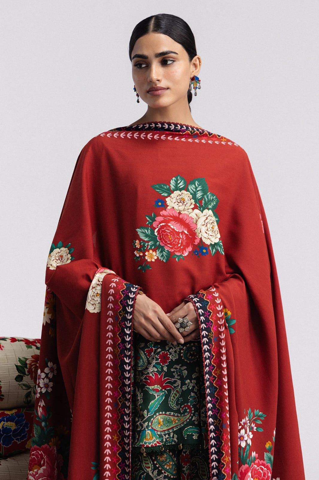 Coco prints by Zara shahjhan  SOFIA -6B printed linen 3pc