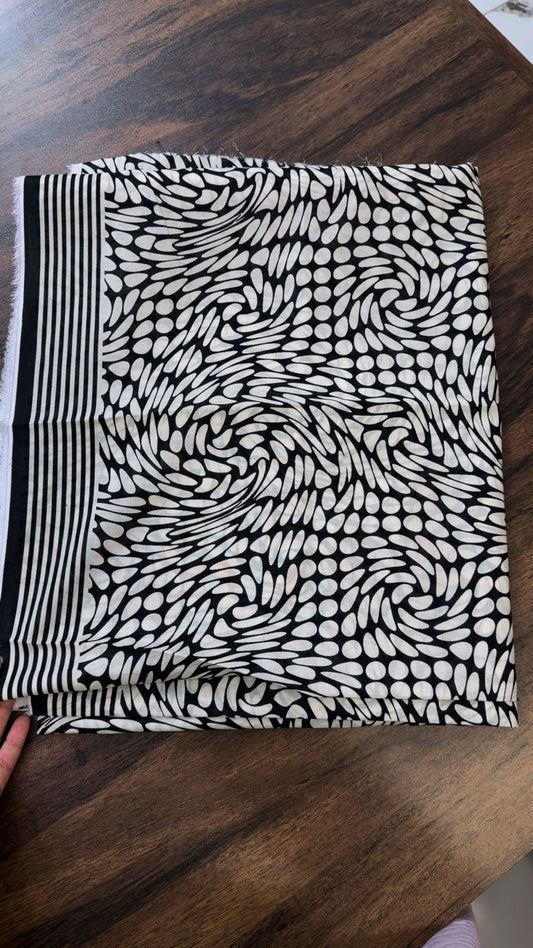 Allover premium Printed Lawn 2pc with side border