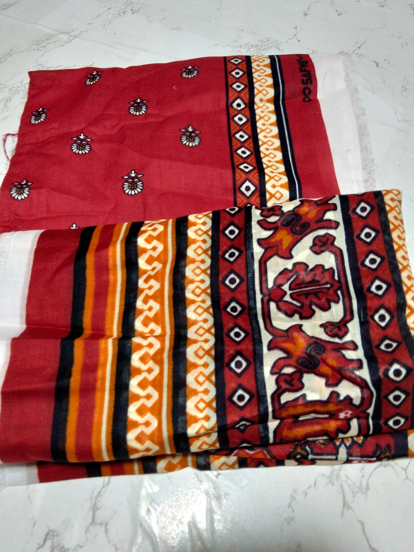 Sale Printed lawn 2pc shirt and dupatta