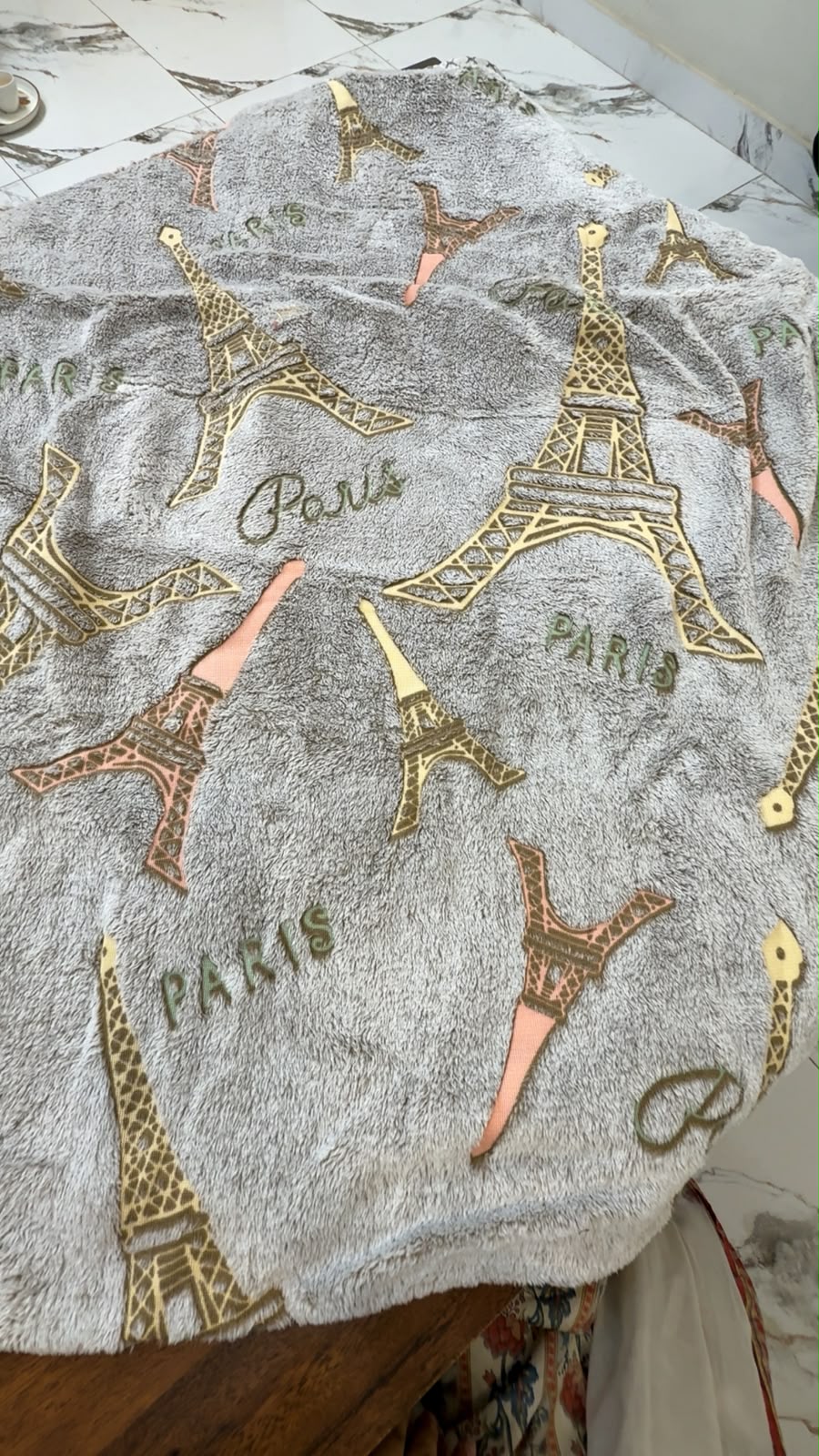 Glow up ( light gray Paris) summer AC blankets (5.5*6.5)