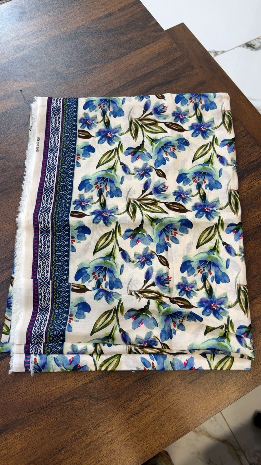 Allover premium printed lawn 2pc with side border