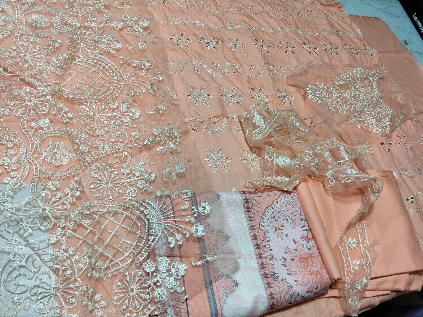 Sale embroided linen 3pc  printed wool shawl with embroided patches