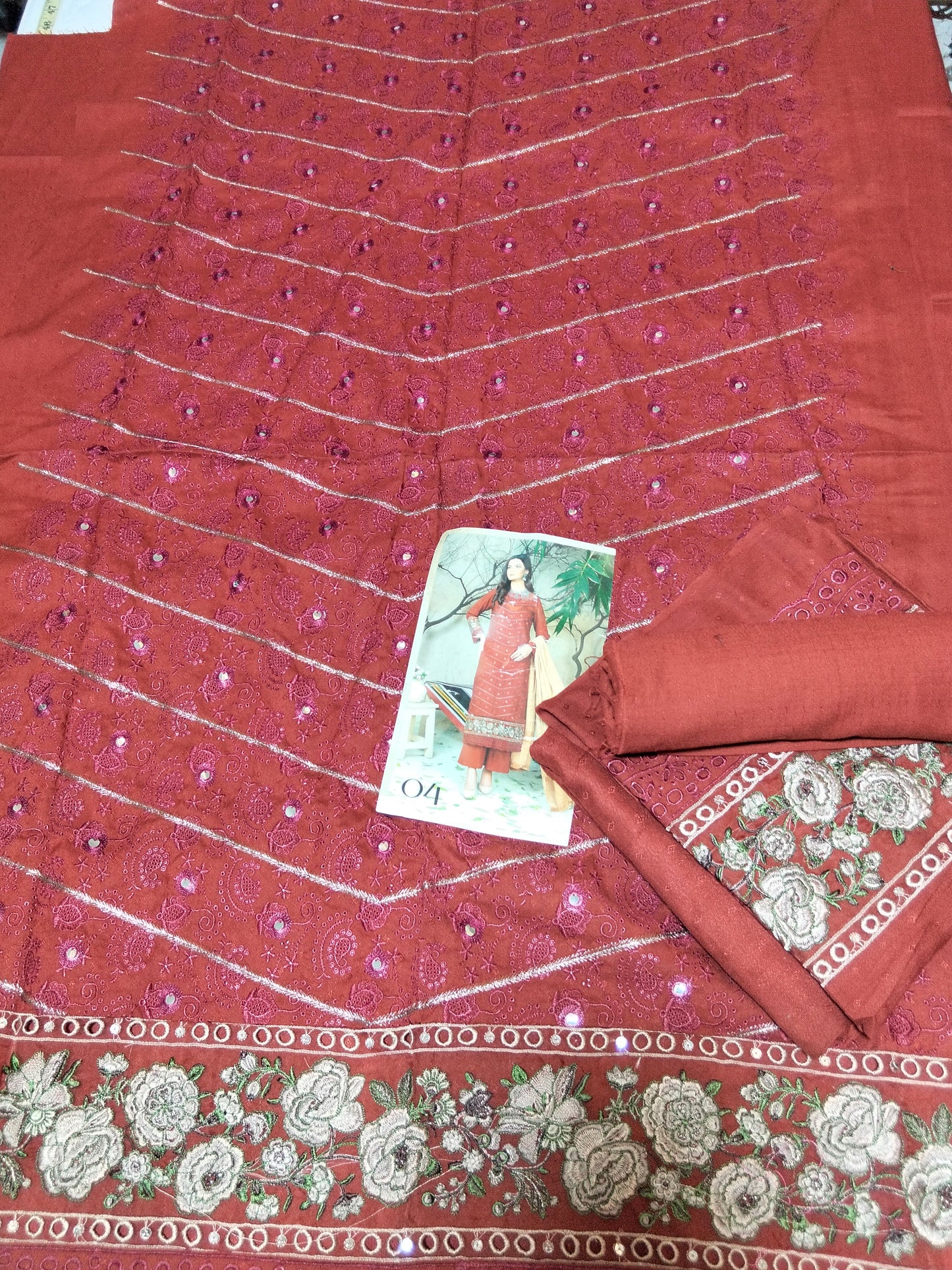 Sale embroided marina Linen 3pc with shawl