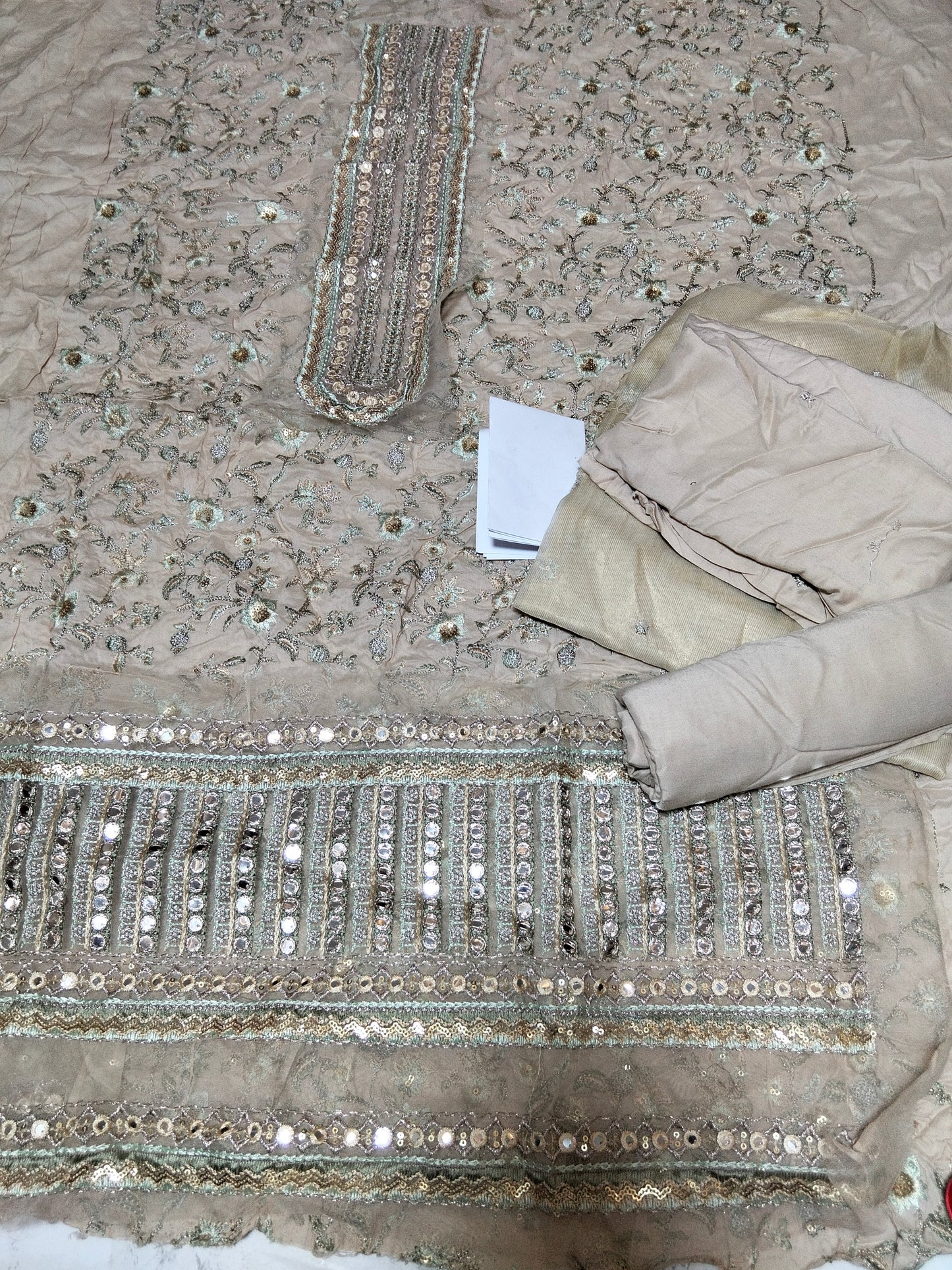 Sale Alkaram Luxury embroided winter linen 3pc