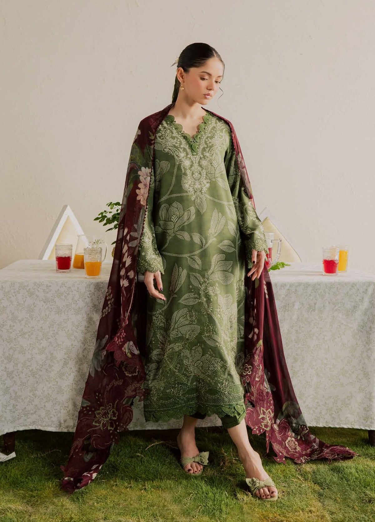 Nureh gardenia luxury embroidered 3pc