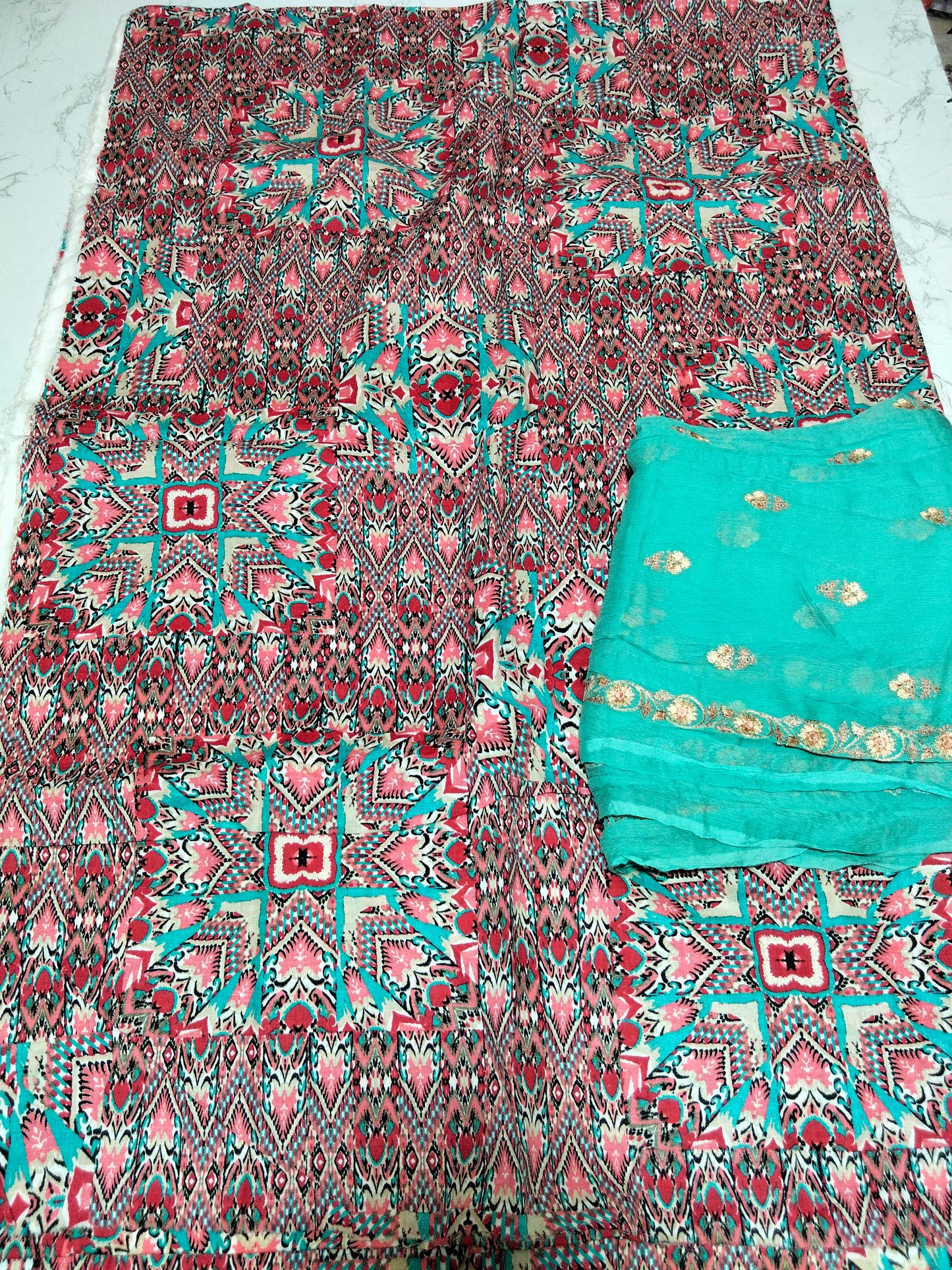 Sale printed lawn 2pc+breeze embroided pure chiffon dupatta