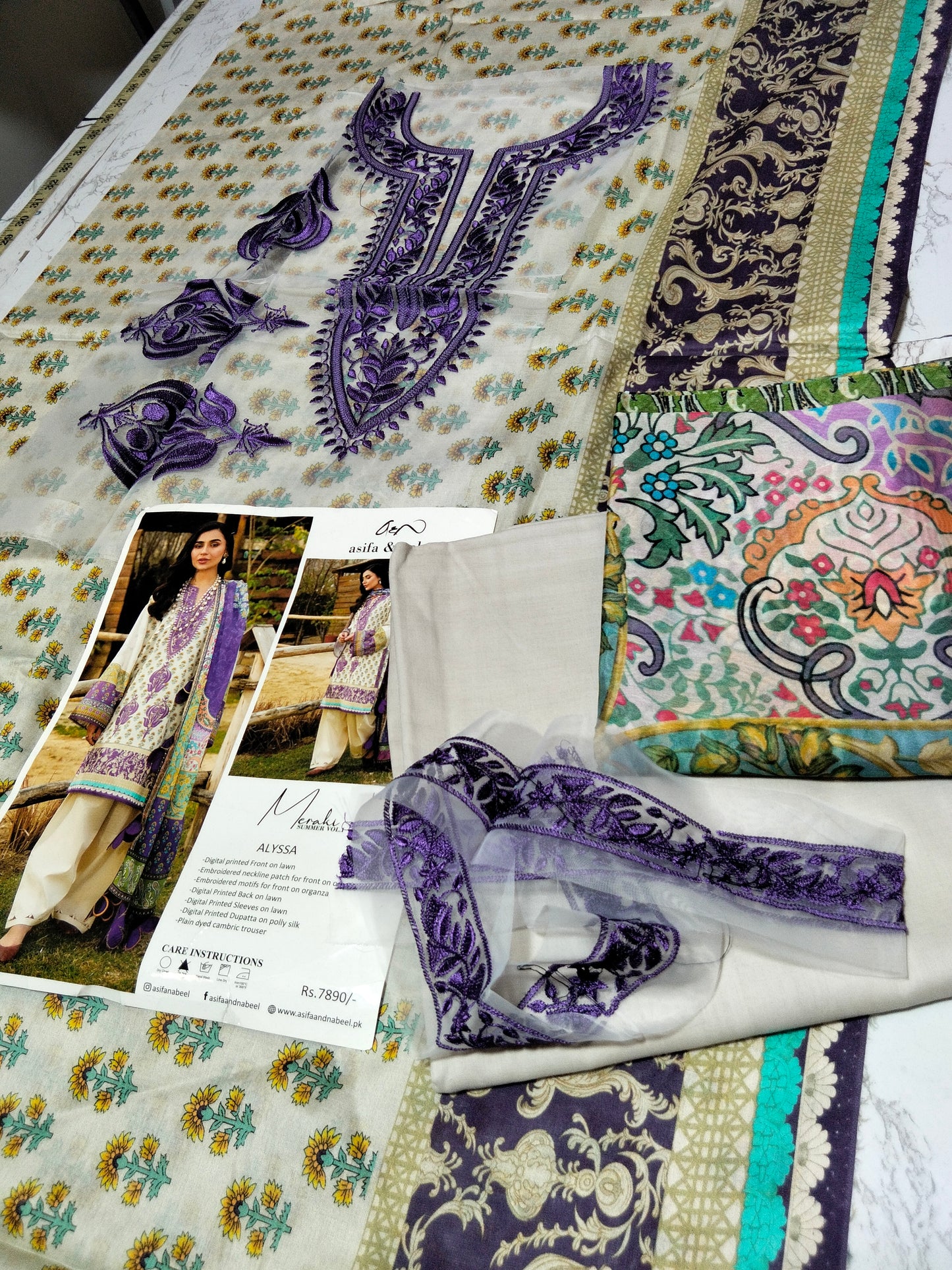 Sale Asifa & Nabeel Printed Lawn 3pc with Embroidered Patches and Polly Silk dupatta