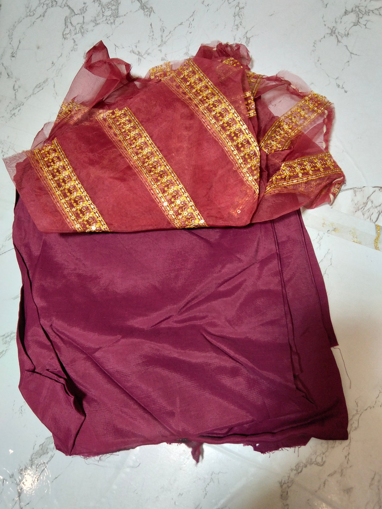 Sale plain raw silk 2pc with embroided patches