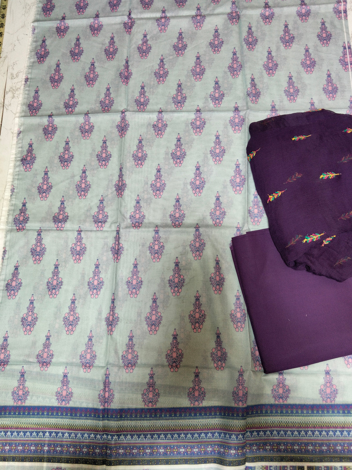 Sale printed lawn 2pc with plain trouser+ breeze embroided pure chiffon dupatta
