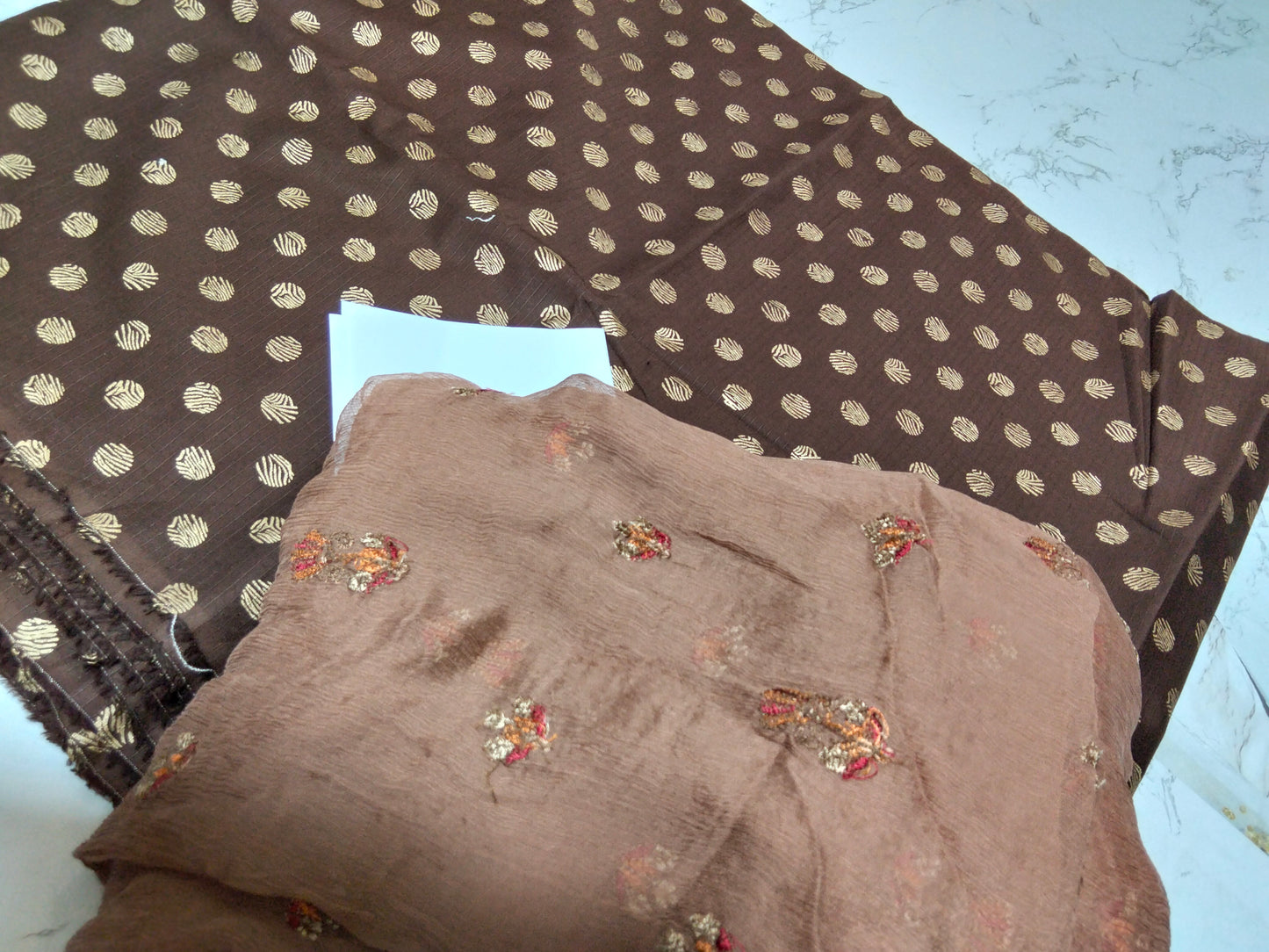 Sale Allover printed doria lawn 2pc + breeze embroided pure chiffon dupatta