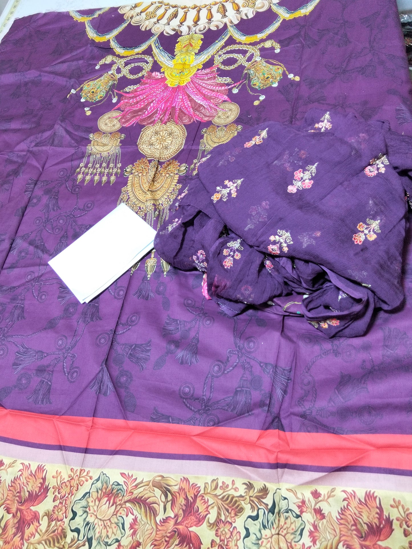 Sale Shiza Hassan printed lawn Shirt+ breeze embroided pure chiffon dupatta