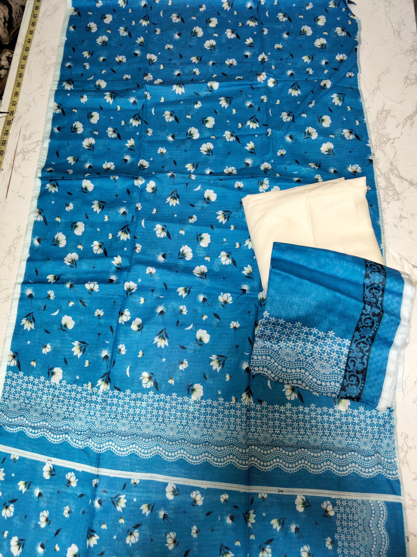 Sale printed lawn 3pc with plain trouser