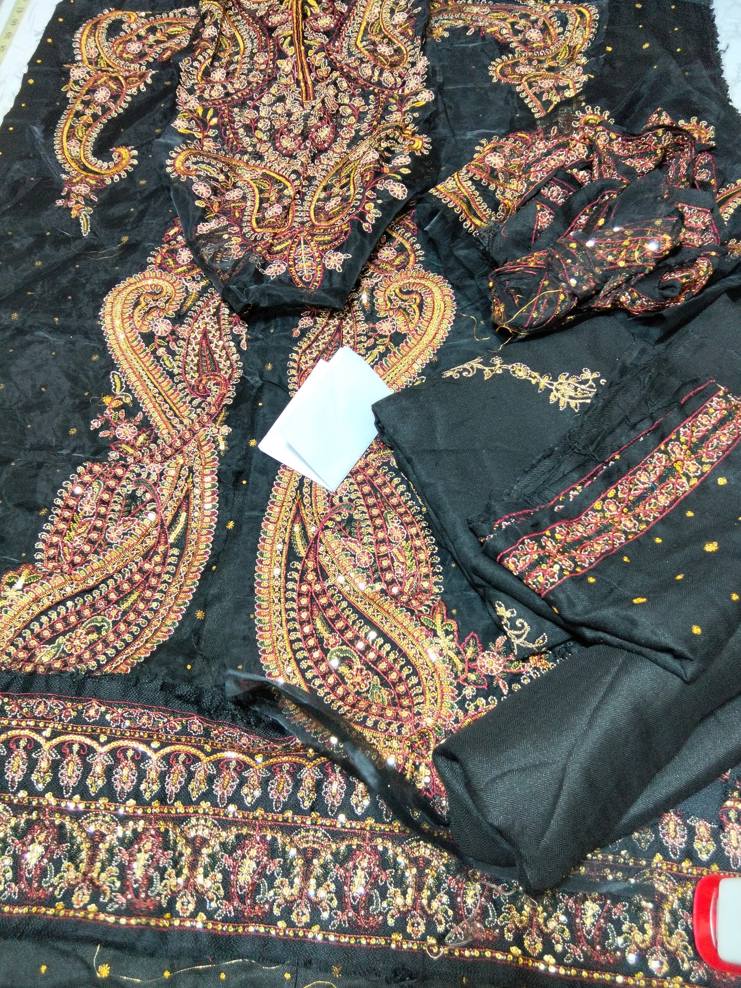 Sale Asim  jofa Kashmiri winter luxury embroided 3pc
