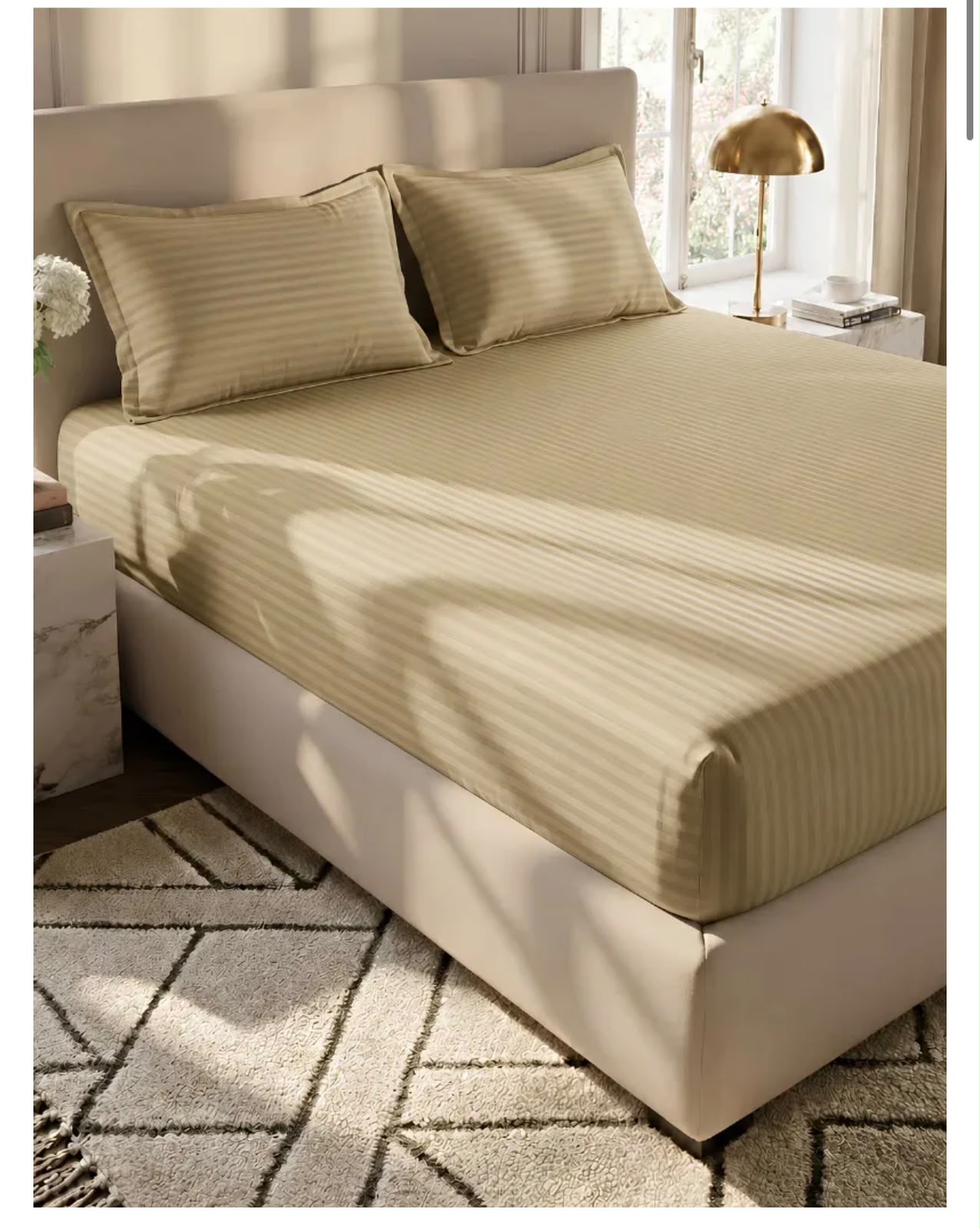 King size fitted bed sheet with 2 pillow covers leather embosed cotton satin (72*78)
Color (code1)