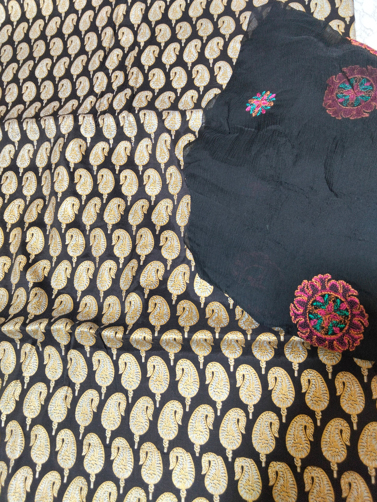 Sale Allover Block printed 2PC+Breeze embroided pure chiffon dupatta
