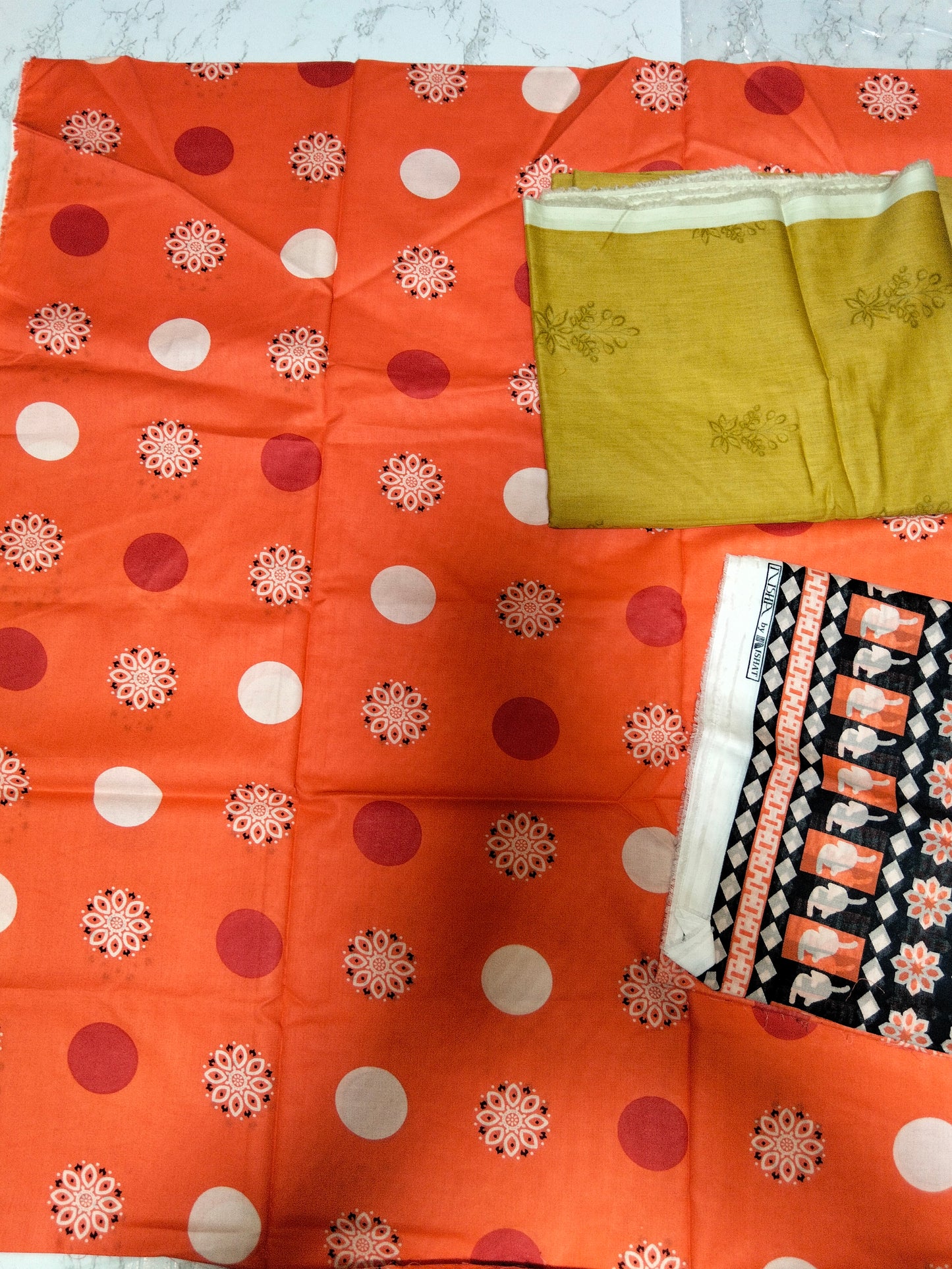 Sale printed lawn 2 set of 2pc