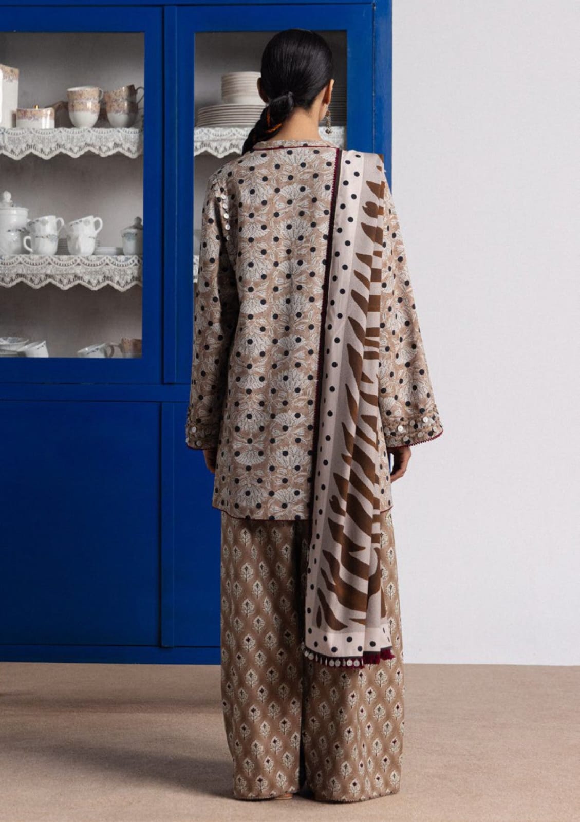 Coco prints by Zara shahjhan  ELOWEN -7B printed linen 3pc