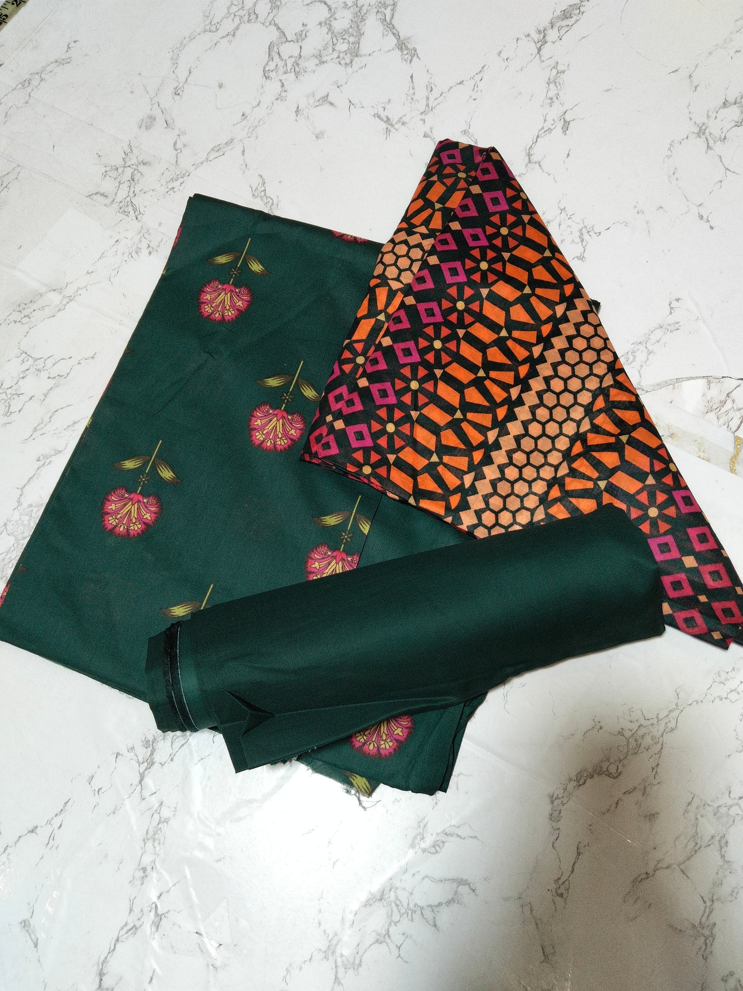 Sale printed lawn 3pc with plain trouser