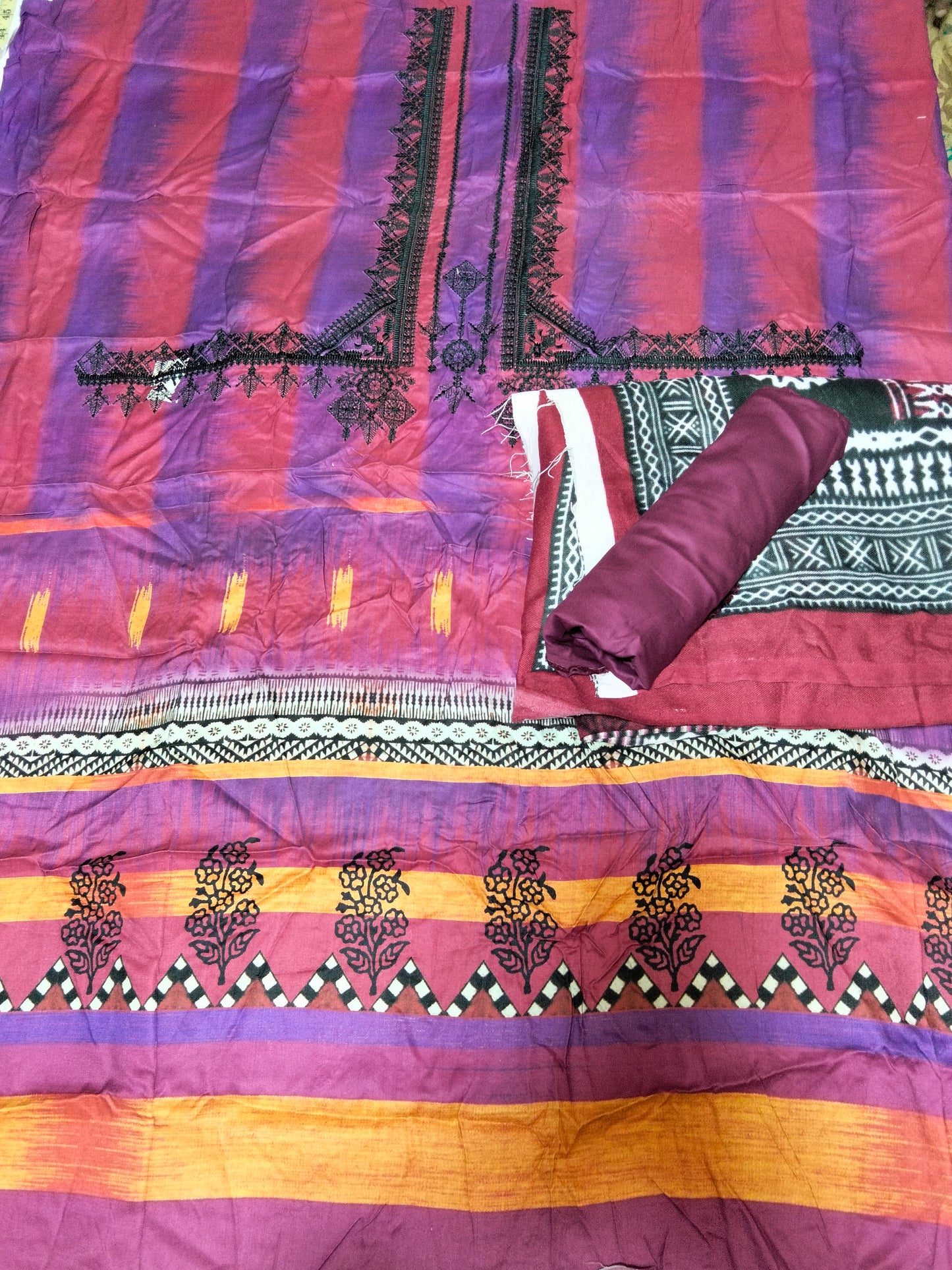 Winter embroidered 3pc