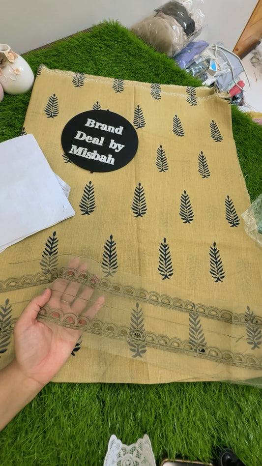Iznik khadar all over printed 2 pc with embroided patches (patches ka design change ho sakta h)