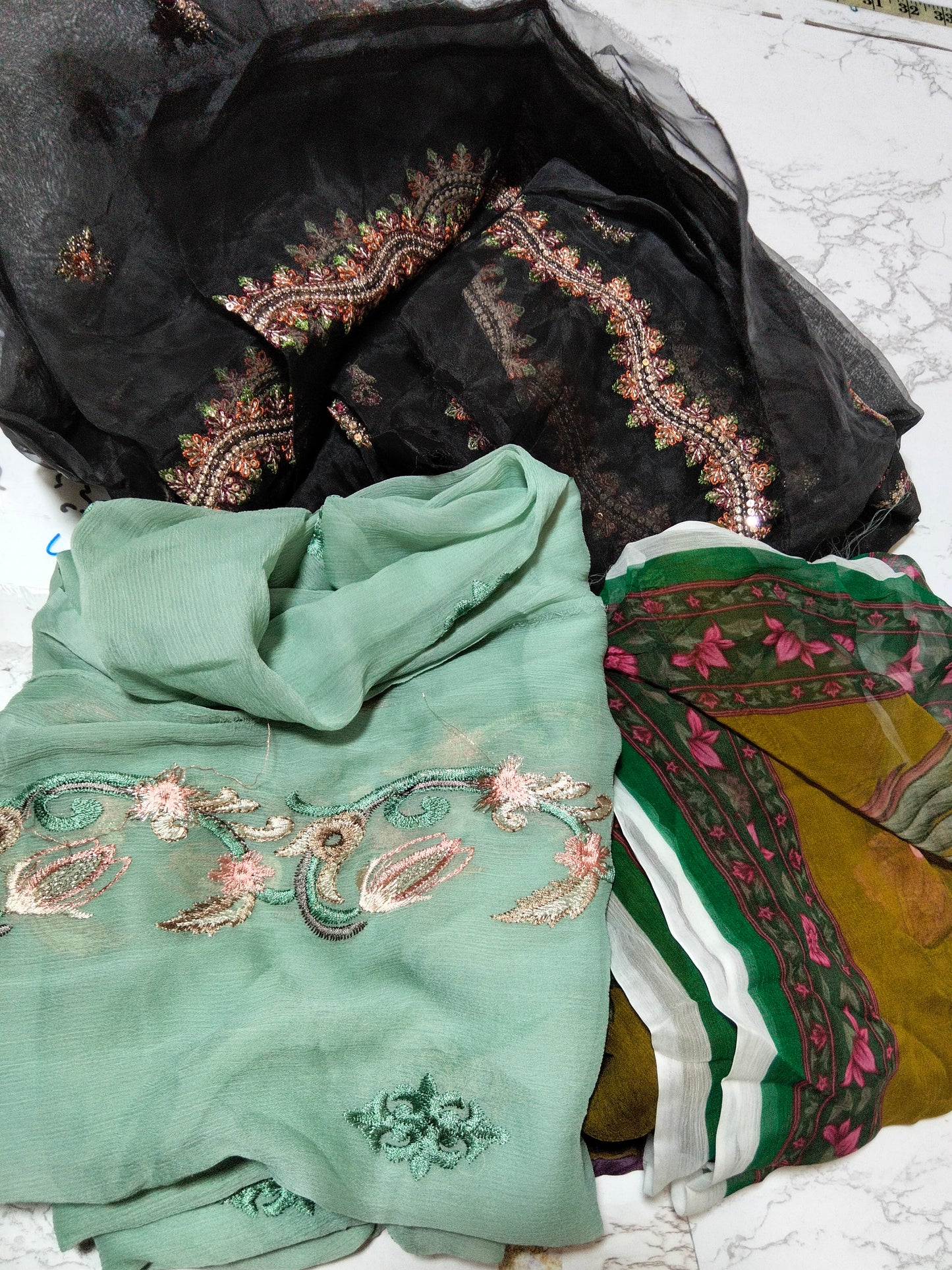 Sale Luxury embroided dupatta deal 1. Organza 2. Chiffon