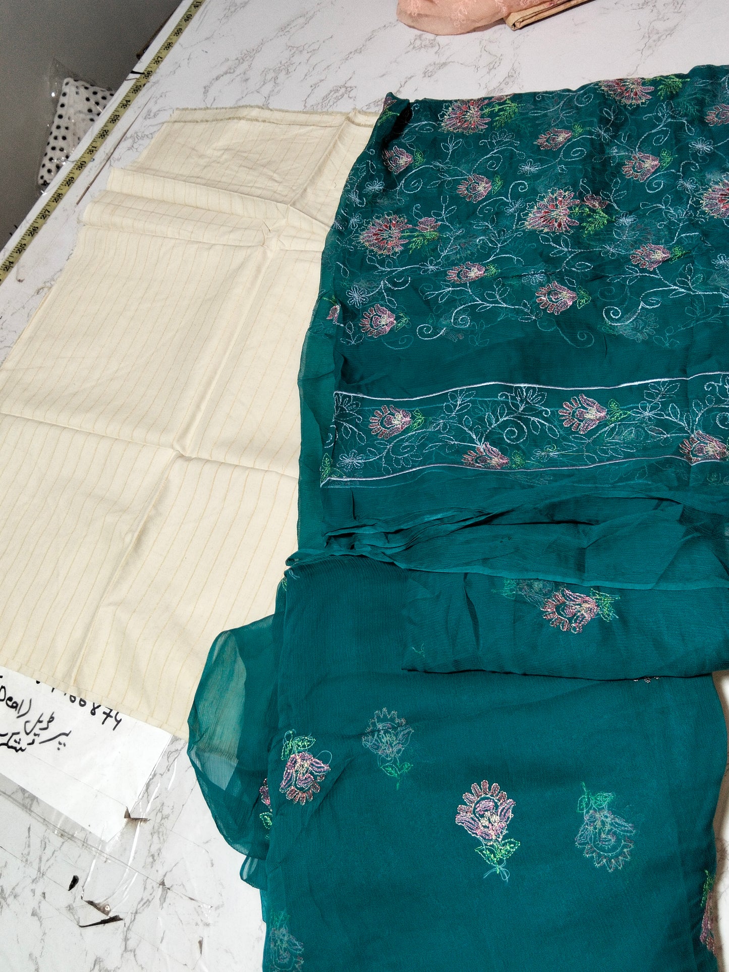 Sale lawn 2pc+breeze embroided dupatta