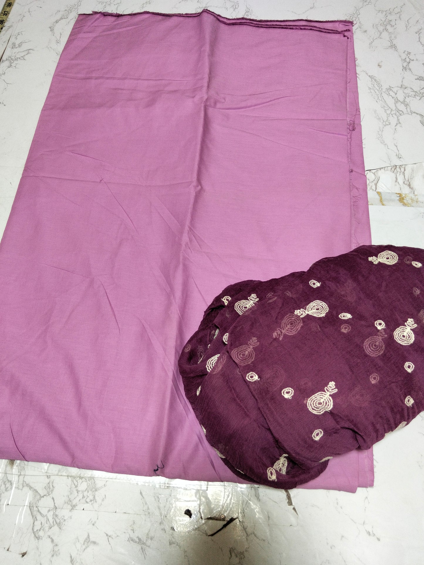 Sale plan lawn 2pc+Breeze pure chiffon embroided Duppata