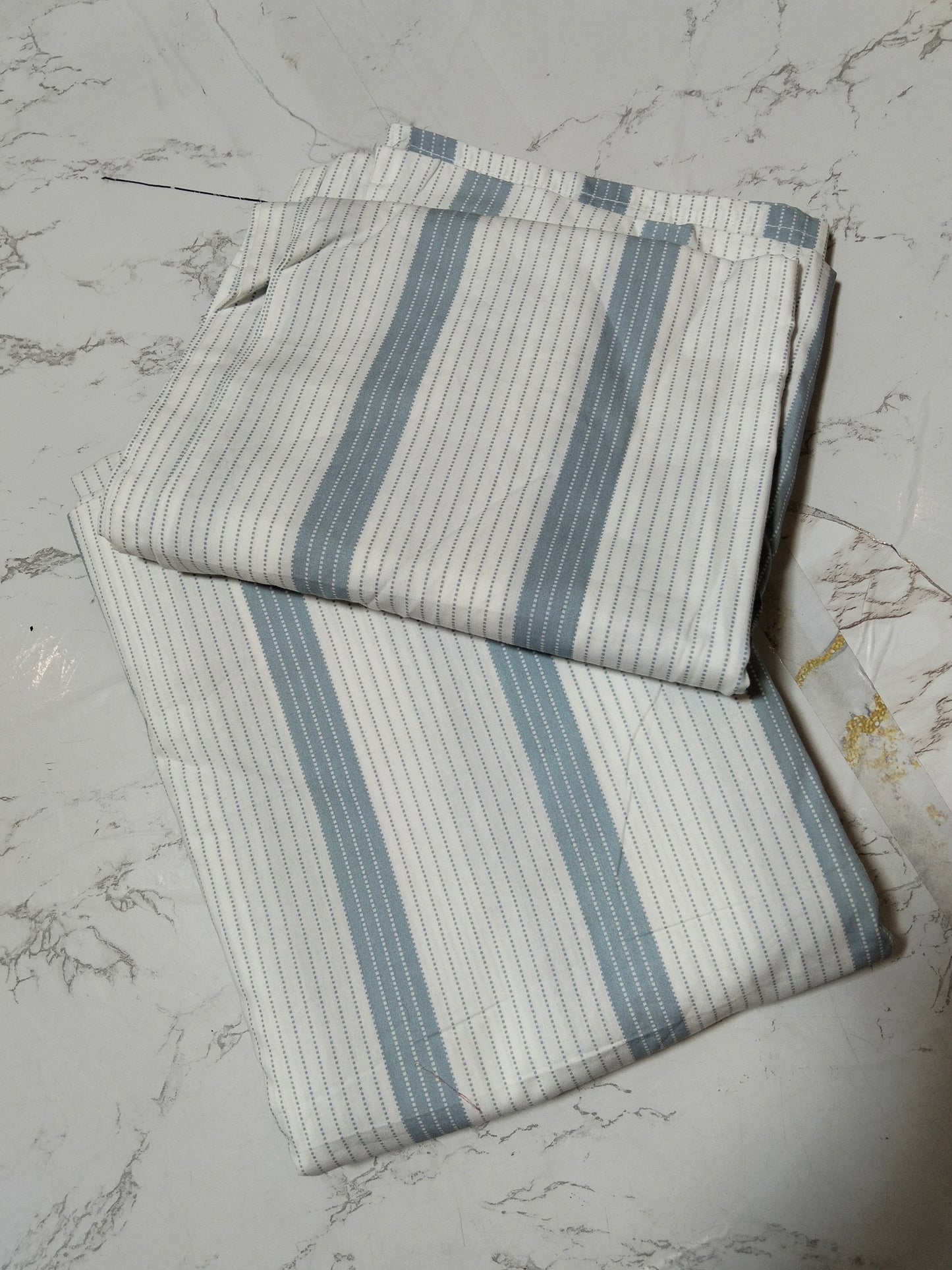 Sale Ethnic printed cotton bed sheet with 2 pilow covers