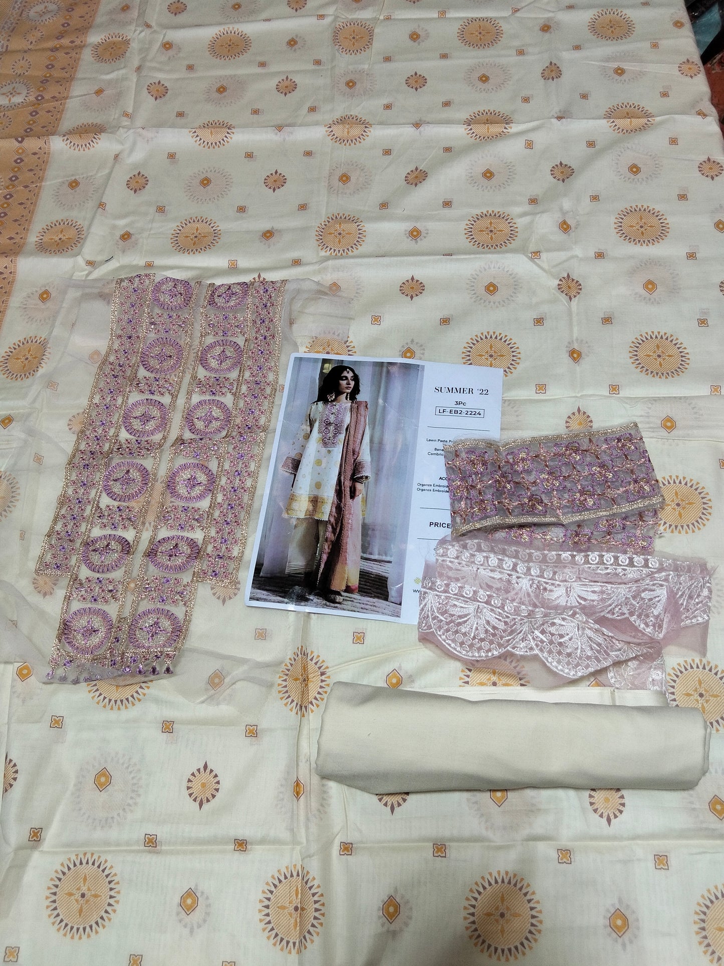 Sale ittehad printed lawn shirt and plain trouser