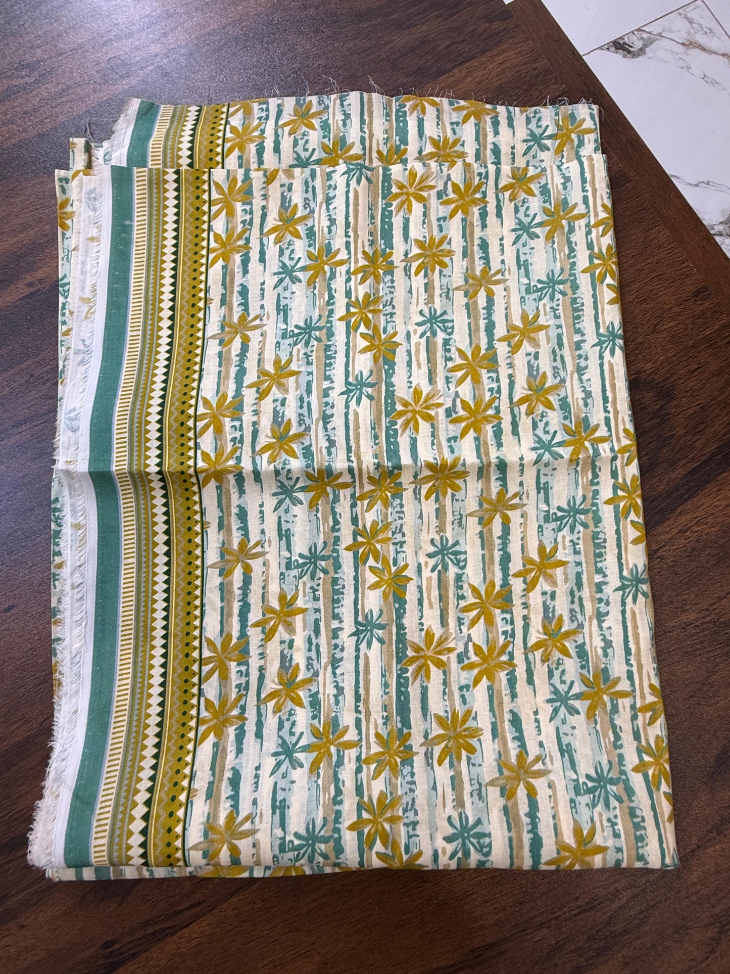 Allover premium printed lawn 2pc with side border