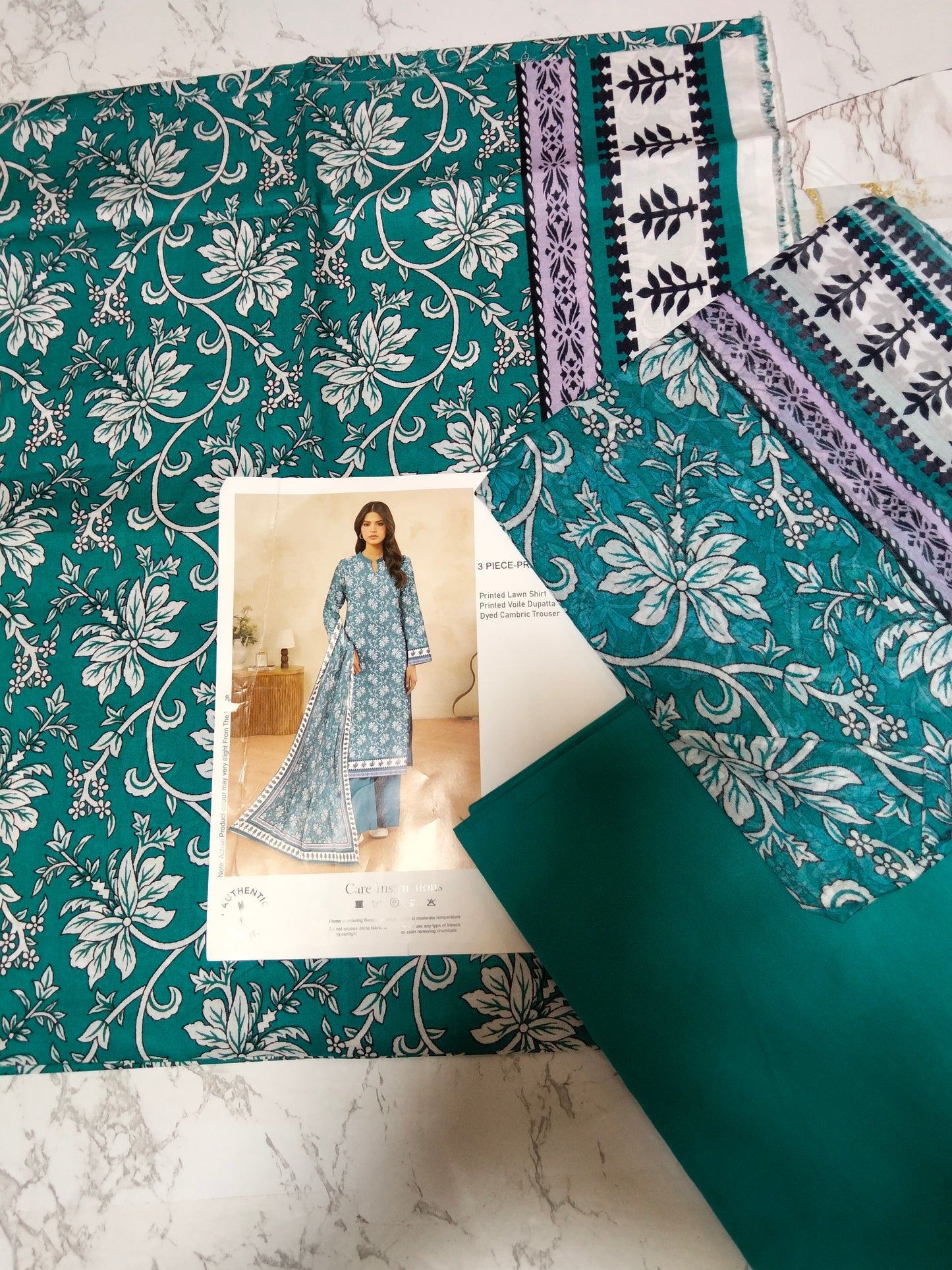 Sale printed lawn 3pc