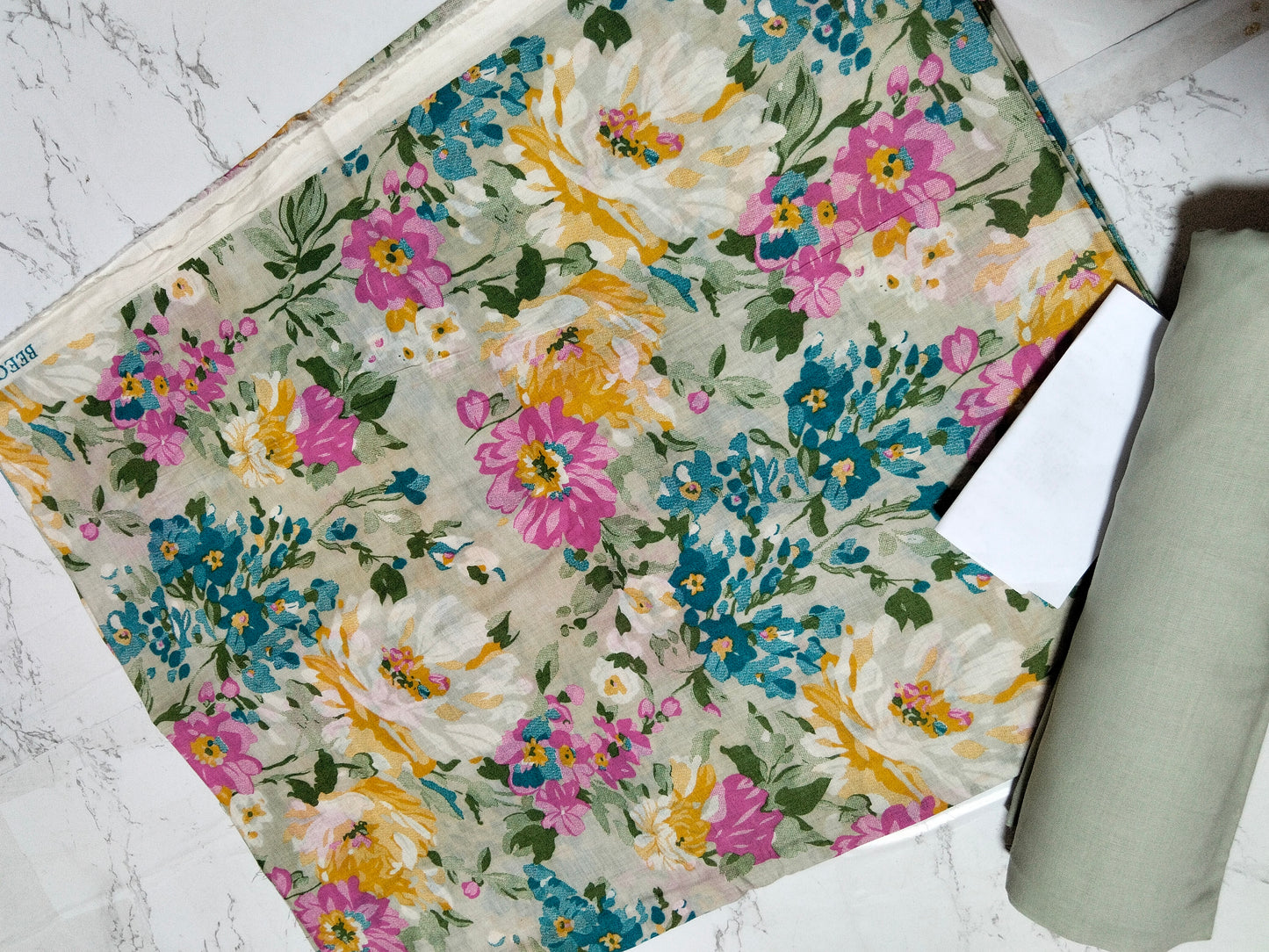 Sale beech tree printed lawn 2pc with plain trouser