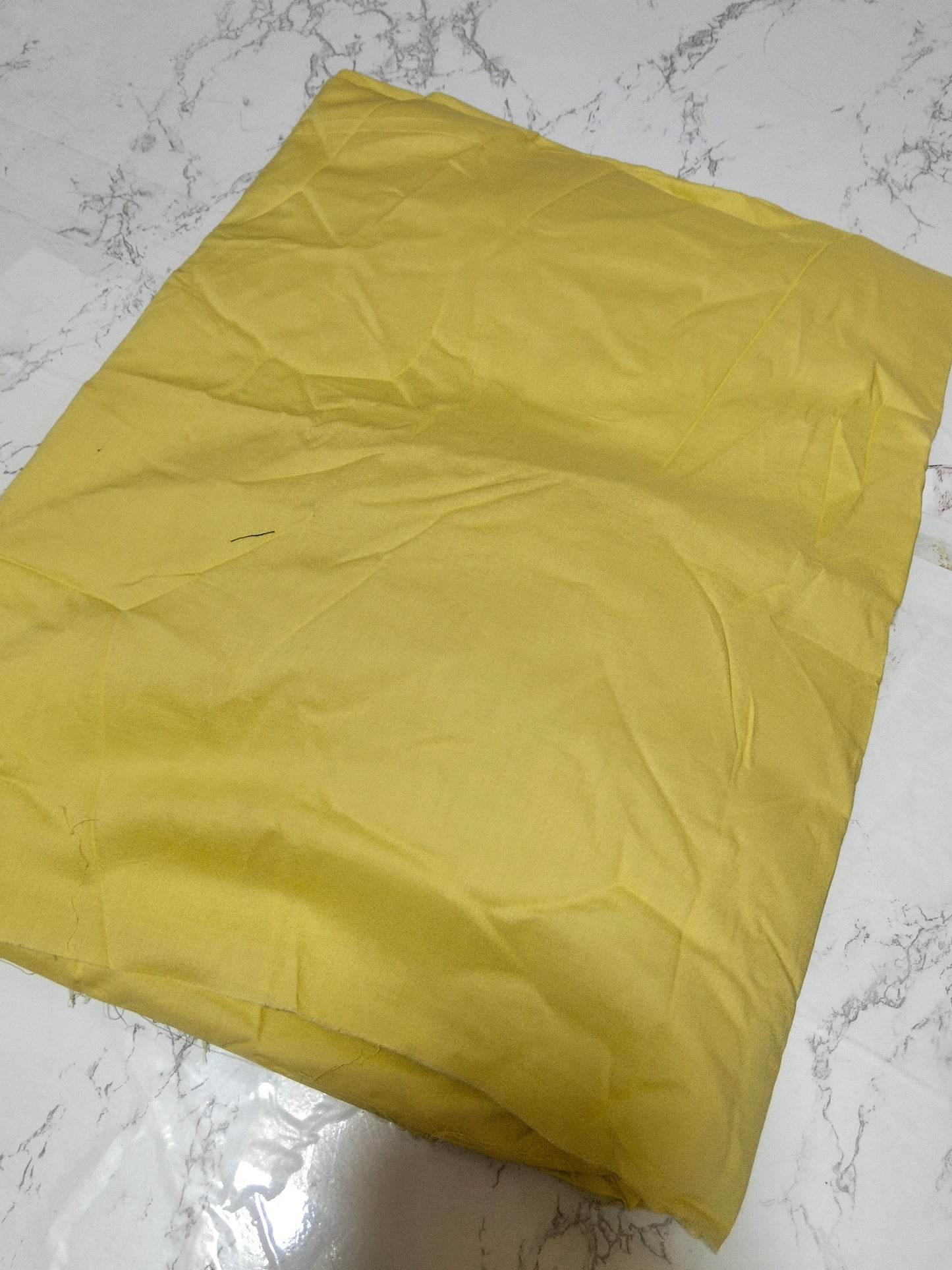 Sale Maria b plain lawn 2 PC