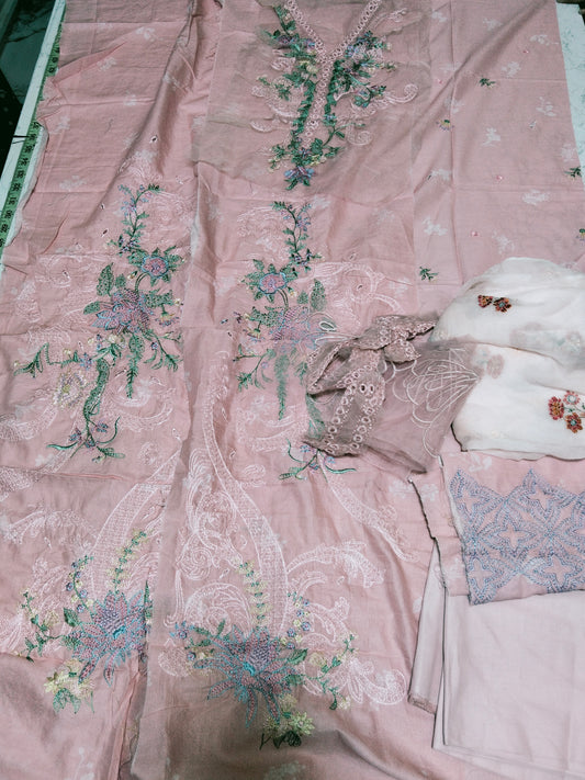 Sale Mushq embroided lawn 2pc with plain trouser and embroided  patches +  breeze embroided pure chiffon dupatta