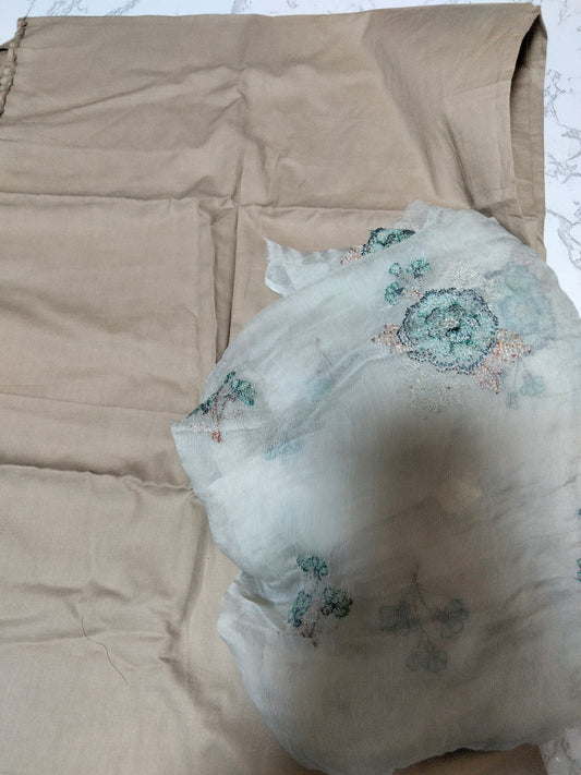 Sale plain Lawn shirt+Breeze embroided Pur Chiffon Duppata
