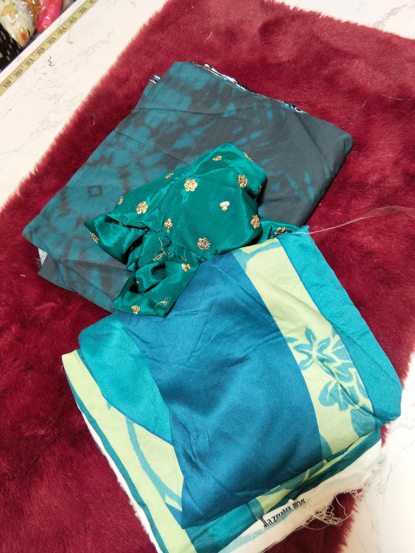 Sale Jazmin printed linen 3Pc with printed wool shawl with embroided patche