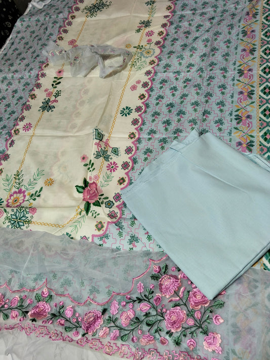 Sale sapphire original  printed 2 pc with embroided patches
